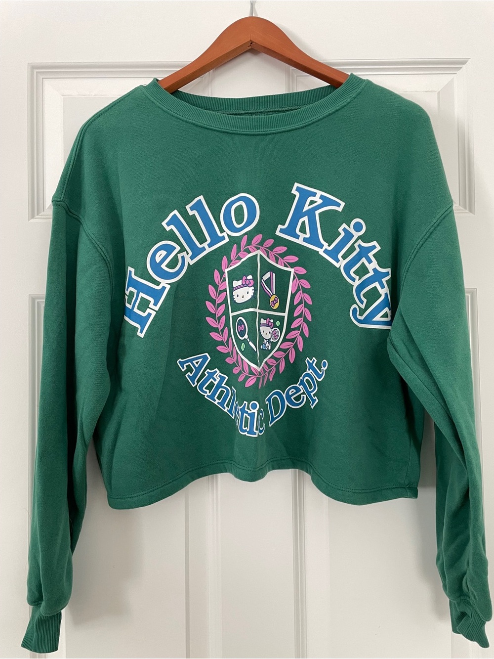 Hello Kitty Athletic Dept. Cropped Green Sweatshirt size L